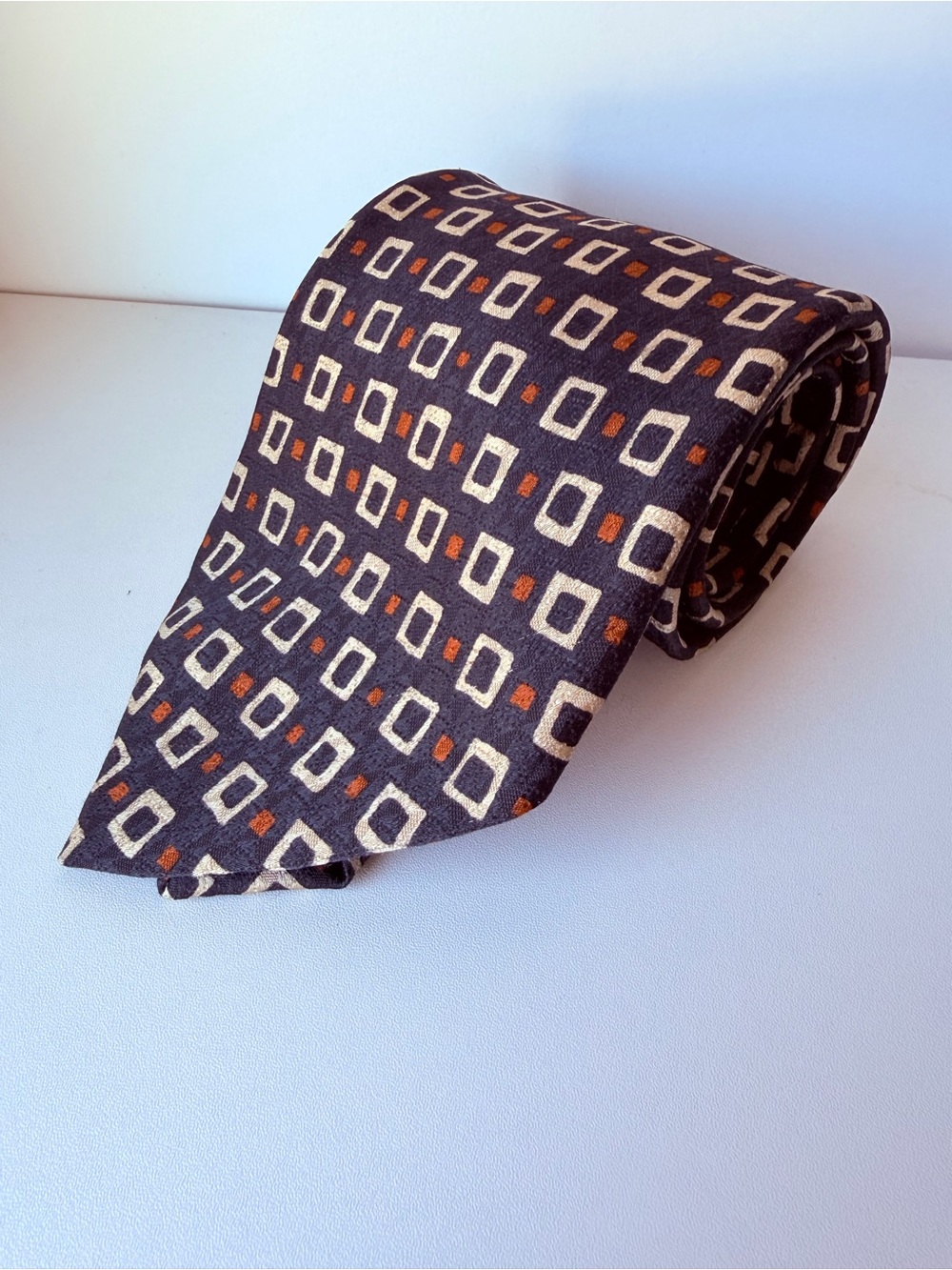 Barneys New York Men’s Geometric Silk Tie Brown Cream Orange